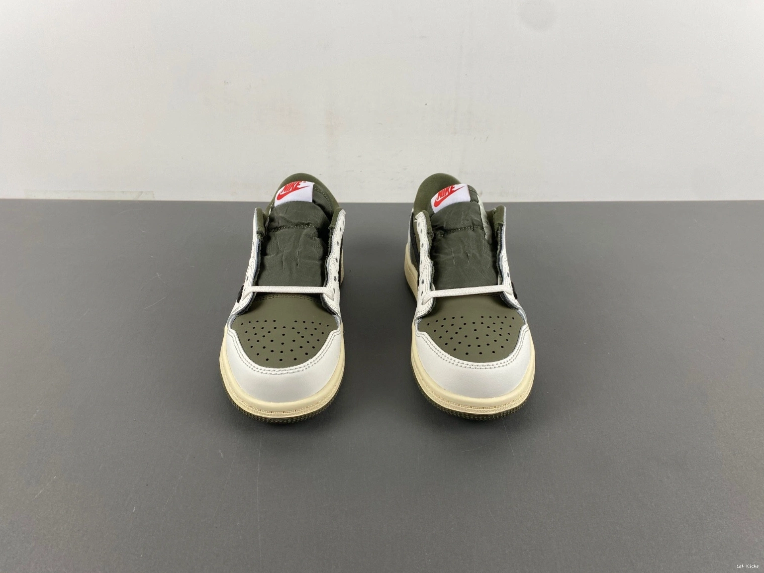 Medium Low Olive DO5442-200 Jordan  Retro OG Scott 1 Travis (PS) SP 0415